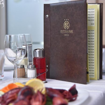 B&B Park Sremcica 외부 사진