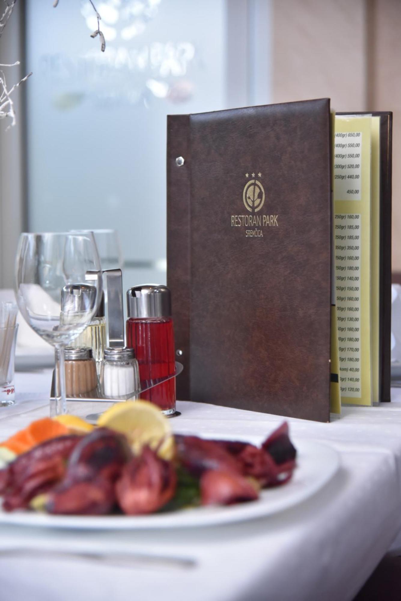 B&B Park Sremcica 외부 사진